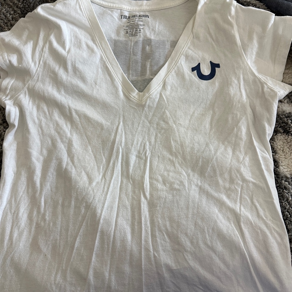 True Religion White V-Neck Tee with Navy Horseshoe Chest Logo
